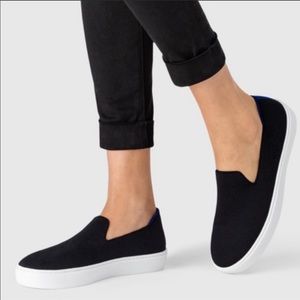 ROTHYS The Sneaker Black